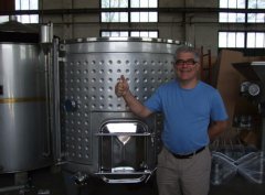 怎樣選擇一套好的葡萄酒釀酒設備