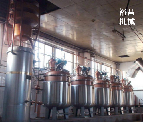 蒸餾設(shè)備維護及修理